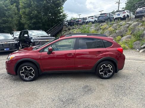 Used 2014 Subaru Crosstrek 2.0i Premium AWD/4WD image 3