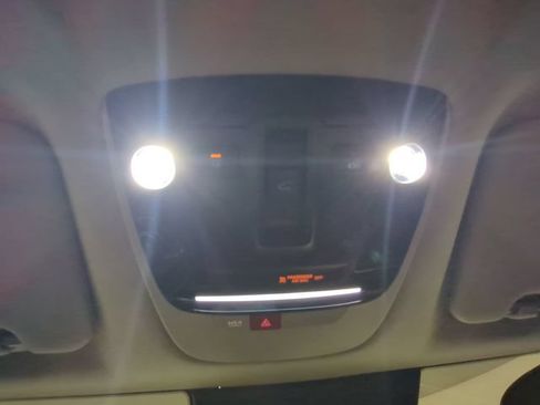 Used 2025 Kia Sportage SX FWD image 25