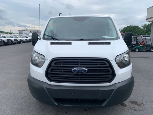 Used 2018 Ford Transit 250 148 Low Roof RWD image 2