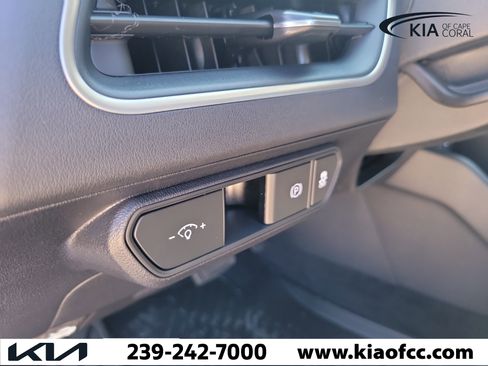 New 2026 Kia K4 FWD image 26