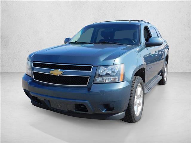Used 2012 Chevrolet Avalanche LS AWD/4WD image 2