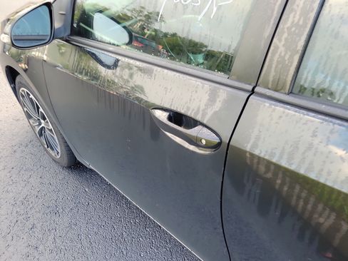 Used 2014 Toyota Corolla S FWD image 25