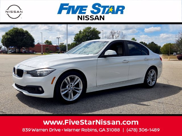 Used 2016 BMW 320i Sedan RWD image 3