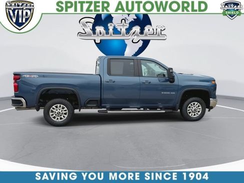Used 2025 Chevrolet Silverado 2500 LT w/ Convenience Package AWD/4WD image 10
