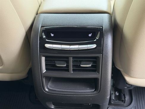 Used 2019 Cadillac XT5 Premium Luxury w/ Driver Assist Package AWD/4WD image 21