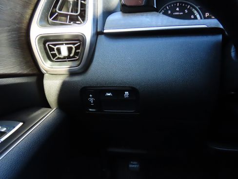 Used 2022 Kia Sorento S w/ Option Group 015 image 38