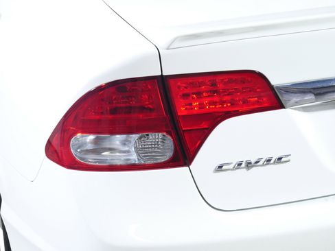 Used 2009 Honda Civic LX-S image 17