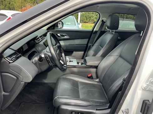 Used 2024 Land Rover Range Rover Velar S image 13