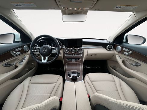 Used 2019 Mercedes-Benz C 300 4MATIC Sedan image 11
