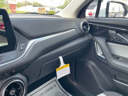 Used 2023 Chevrolet Blazer LT image 26