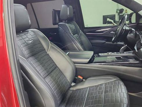Used 2023 Cadillac Escalade V AWD/4WD image 33