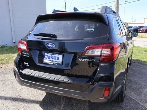 Used 2018 Subaru Outback 2.5i Limited w/ Popular Package #2 image 14