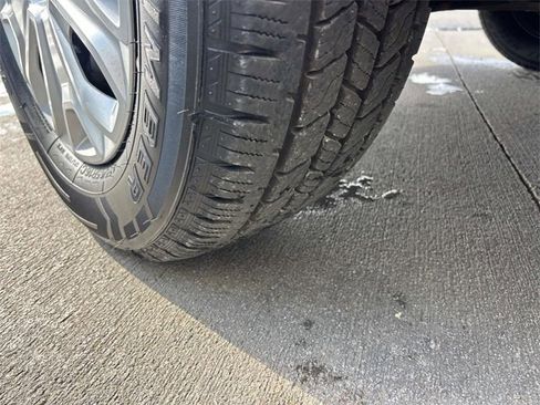 Used 2017 Ford Transit 250 130 Low Roof image 26