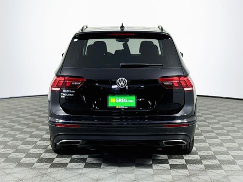 Used 2019 Volkswagen Tiguan SE w/ Panoramic Sunroof Package FWD image 7