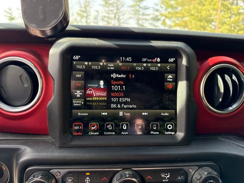 Used 2022 Jeep Wrangler Unlimited Rubicon w/ Xtreme Recon 35" Tire Package image 16