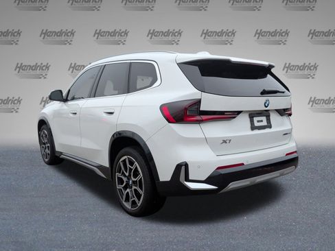 Certified 2023 BMW X1 xDrive28i w/ Convenience Package image 9