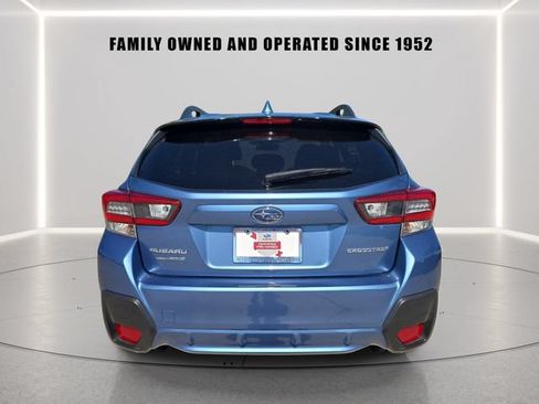 Certified 2022 Subaru Crosstrek 2.0i Premium w/ Popular Package #3 AWD/4WD image 4