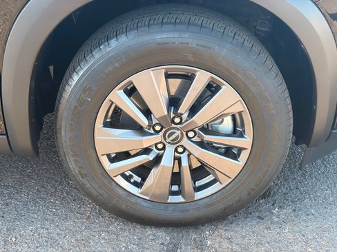 Certified 2022 Nissan Pathfinder SV AWD/4WD image 9