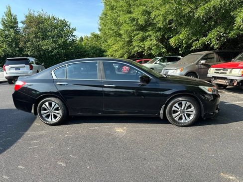 Used 2014 Honda Accord LX image 2