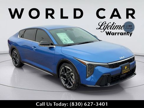 New 2025 Kia K4 GT-Line image 1