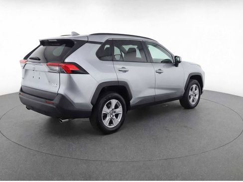 Used 2024 Toyota RAV4 XLE image 5