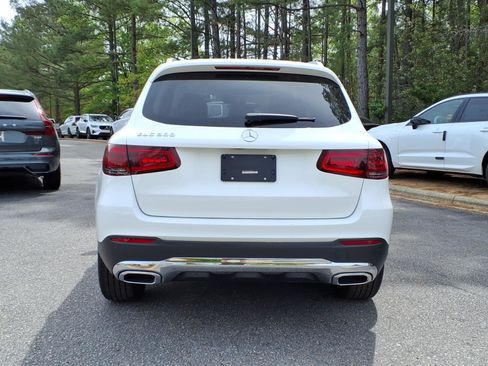 Used 2022 Mercedes-Benz GLC 300 image 4