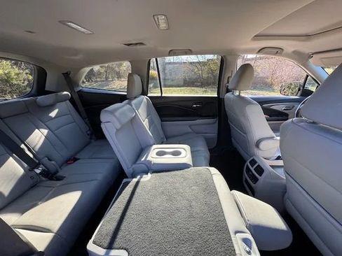 Used 2017 Honda Pilot EX-L image 15