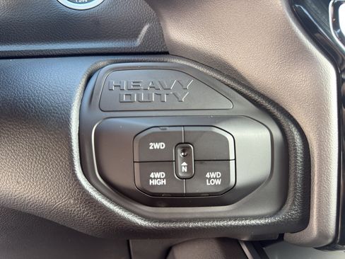 New 2026 RAM 2500 Big Horn image 32