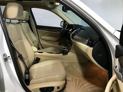 Used 2015 BMW X1 xDrive35i AWD/4WD image 14