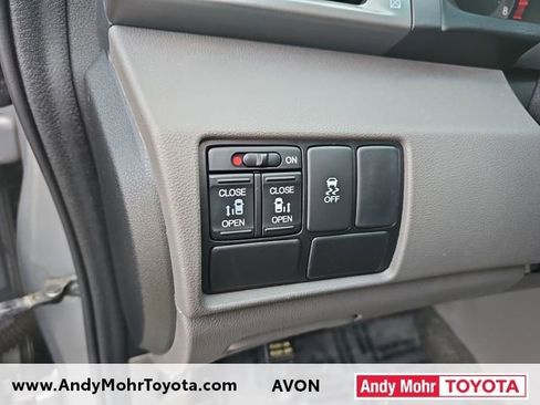 Used 2016 Honda Odyssey SE image 13