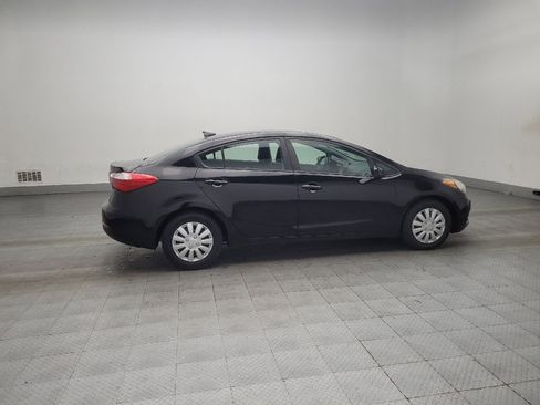 Used 2016 Kia Forte LX image 10