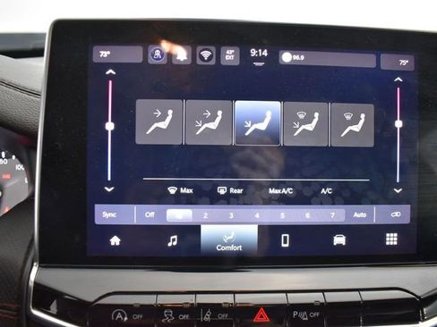 Used 2024 Jeep Compass Trailhawk image 21