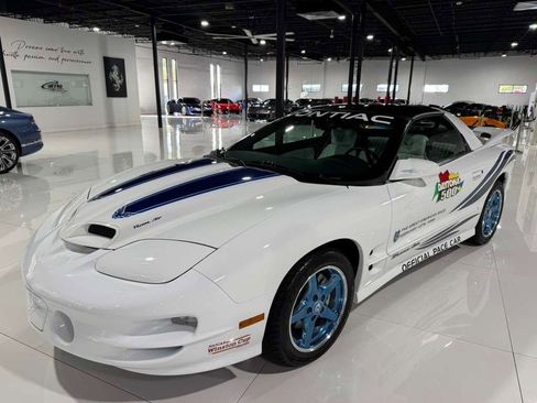 Used 1999 Pontiac Firebird Formula image 11