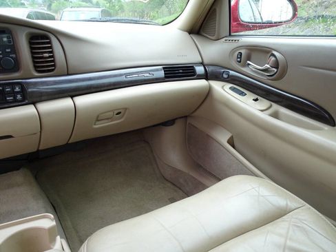 Used 2005 Buick Le Sabre Limited w/ Celebration Edition Package FWD image 19