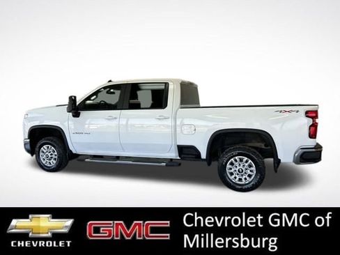 Used 2020 Chevrolet Silverado 2500 LT w/ All Star Edition image 8