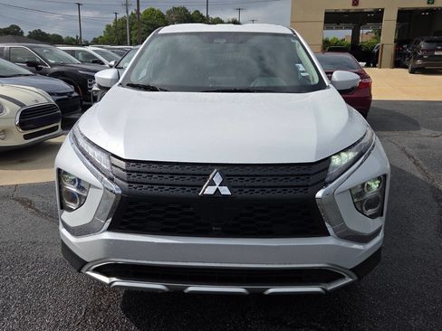 Used 2024 Mitsubishi Eclipse Cross SE AWD/4WD image 2