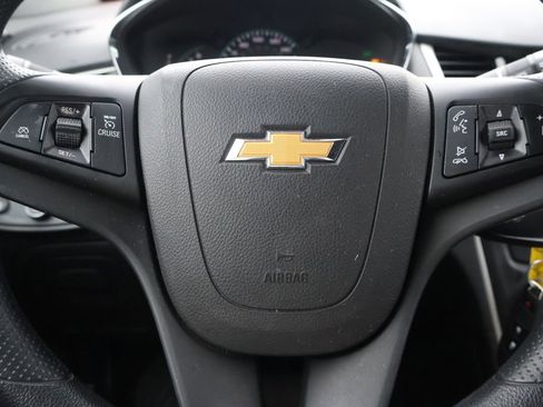 Used 2020 Chevrolet Trax LS w/ Tint and Cruise Package image 18