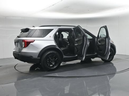 Certified 2023 Ford Explorer Timberline w/ Timberline Technology Package AWD/4WD image 6