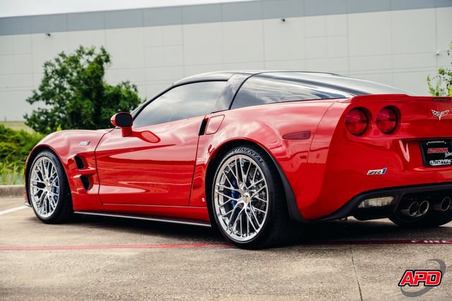 Used 2009 Chevrolet Corvette ZR1 w/ Preferred Equipment Group RWD image 64