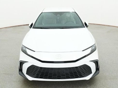 New 2026 Toyota Camry SE image 15