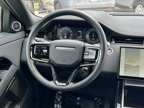Used 2024 Land Rover Range Rover Evoque S AWD/4WD image 38