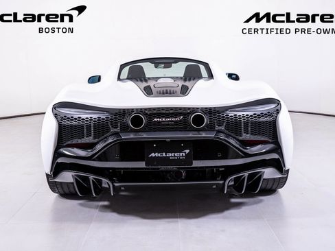 Used 2023 McLaren Artura image 4