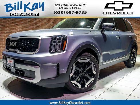 Used 2025 Kia Telluride EX w/ EX Captain's Chair Package AWD/4WD image 1