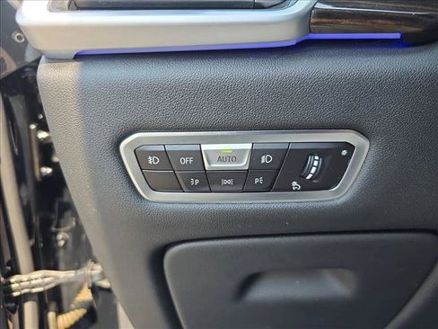 Used 2019 BMW X5 xDrive40i w/ Premium Package 2 AWD/4WD image 25