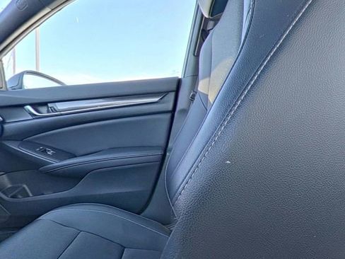 Used 2022 Honda Accord Sport image 25