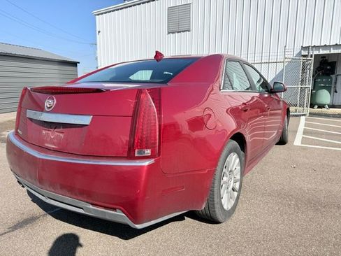 Used 2011 Cadillac CTS Luxury image 5