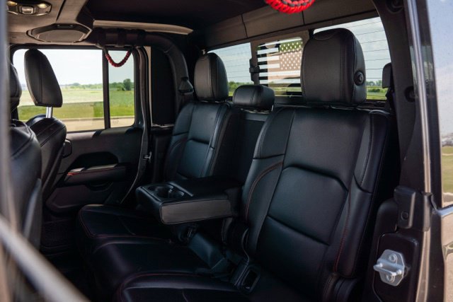 Used 2020 Jeep Gladiator Rubicon AWD/4WD image 15