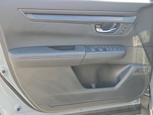 Used 2026 Honda CR-V Sport-L image 13