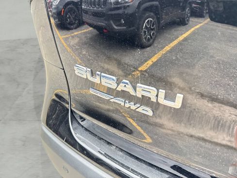 Used 2023 Subaru Ascent Limited AWD/4WD image 10