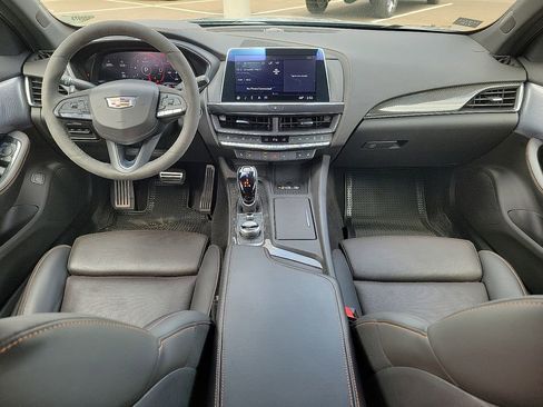 Certified 2023 Cadillac CT5 V w/ Premium Package image 11